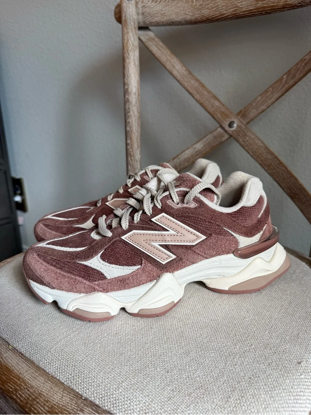 New Balance 9060 Sneakers Rich Oaktimber Wolf